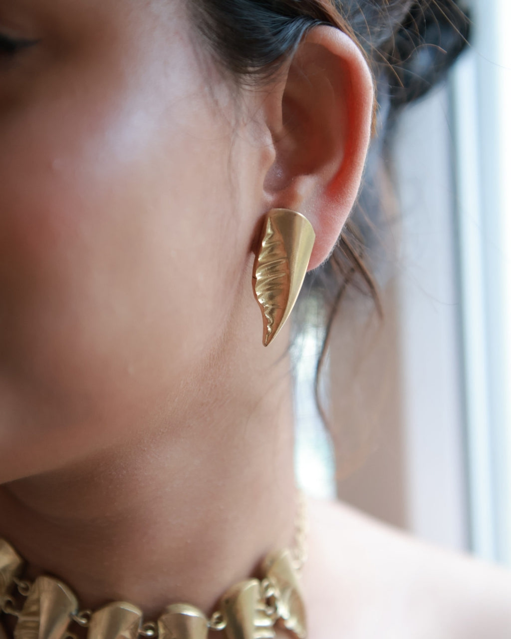 Cowrie Shells • Brass Set