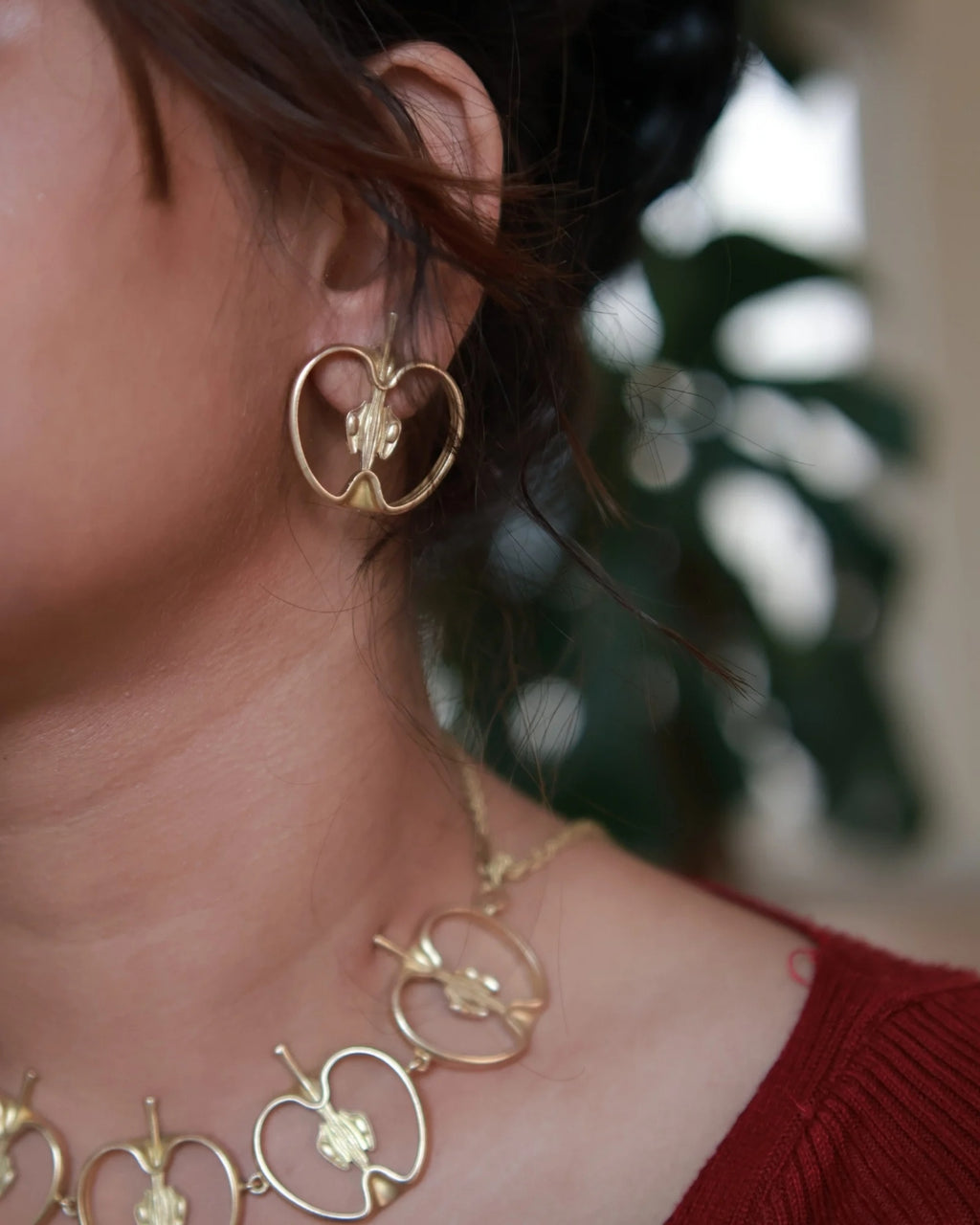 Apples • Brass Set